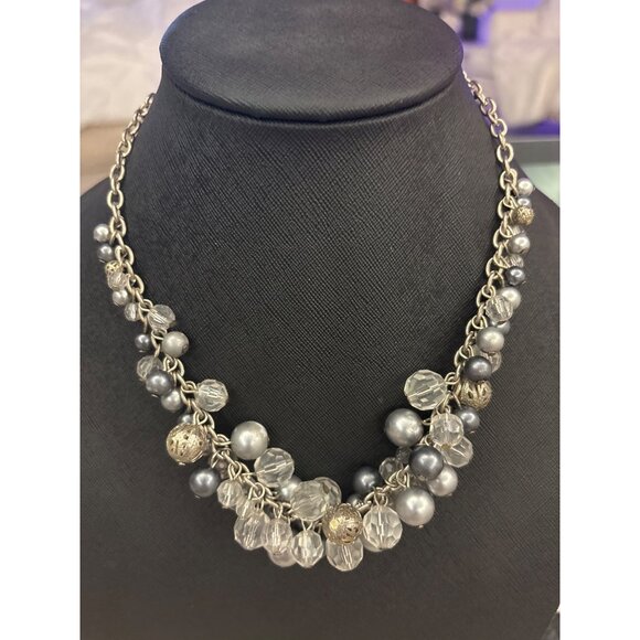 Premier Designs Silver Chain Necklace & Bracelet Set With Clear & Gray Beads - Picture 9 of 13